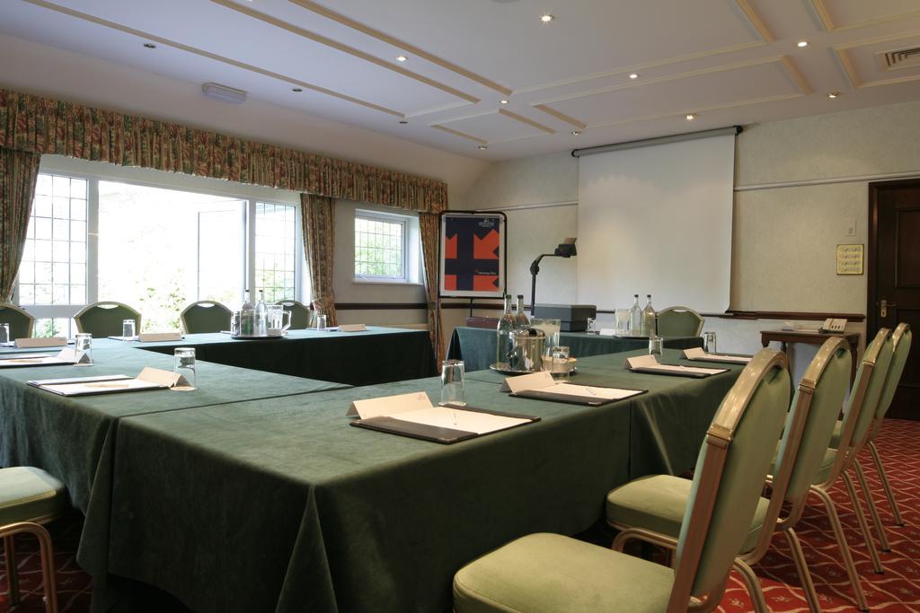 Swallow Churchgate Hotel Harlow Facilidades foto
